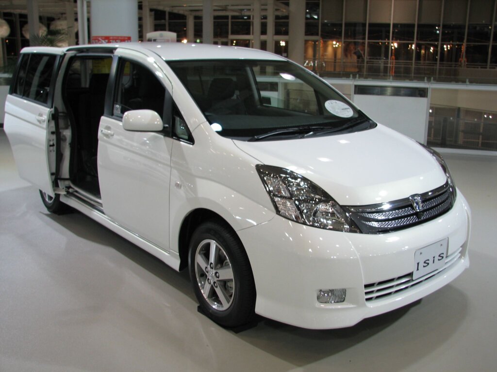 Image of Toyota Isis