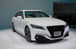 Image of Toyota Crown