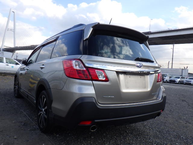 2015 Subaru Exiga Crossover 7
