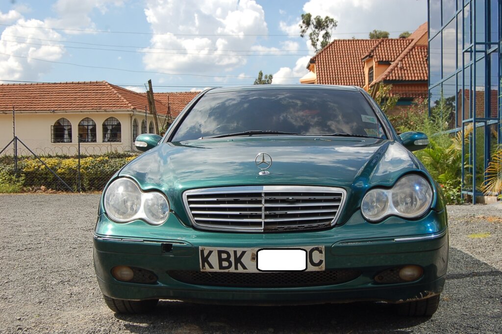 2002 Mercedes Benz C200