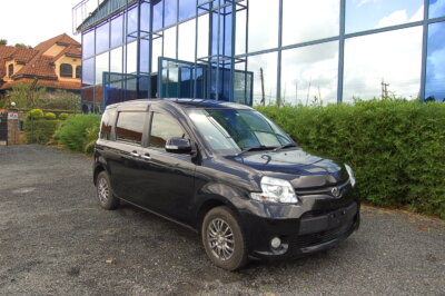 Image of 2015 Toyota Sienta for sale in Nairobi