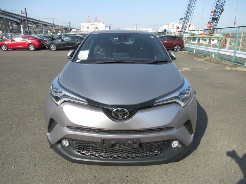 2017 Toyota CH-R (G-T)