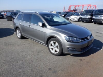 Image of 2016  VOLKSWAGEN GOLF VARIANT ANNIVERSARY EDITION for sale in Nairobi