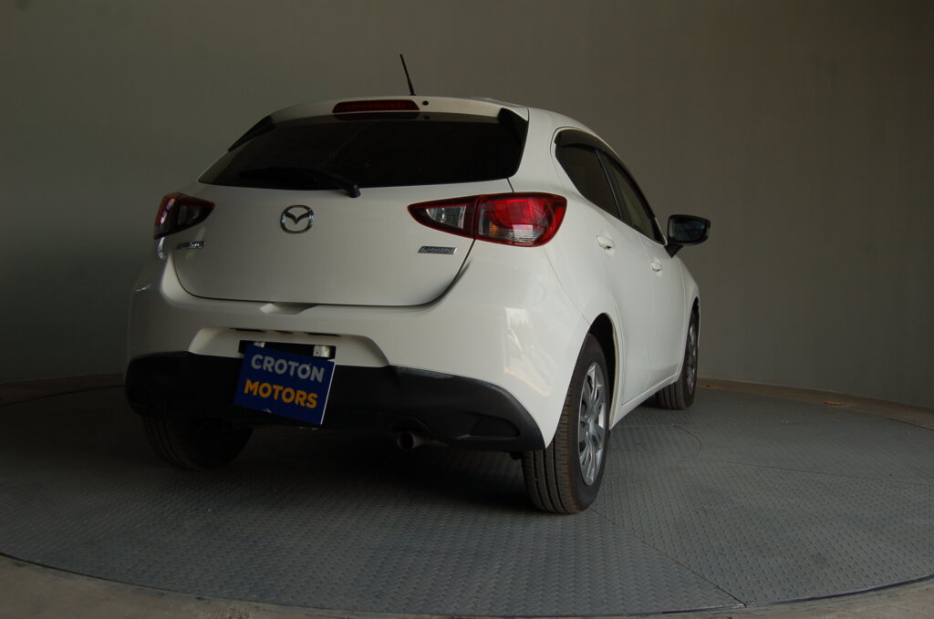 2015 Mazda Demio