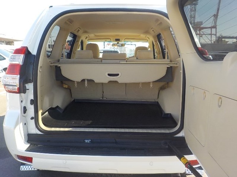 2016 TOYOTA LAND CRUISER PRADO TX
