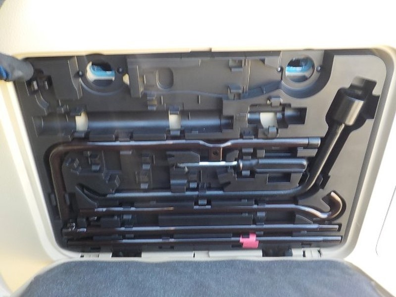 2016 TOYOTA LAND CRUISER PRADO TX