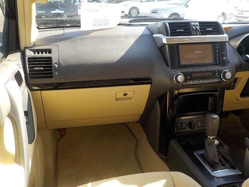 2016 TOYOTA LAND CRUISER PRADO TX