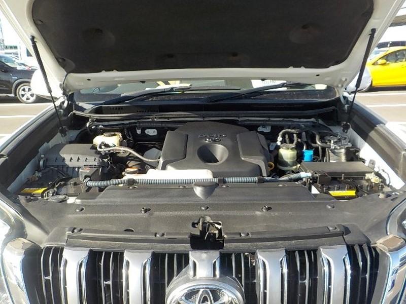 2016 TOYOTA LAND CRUISER PRADO TX