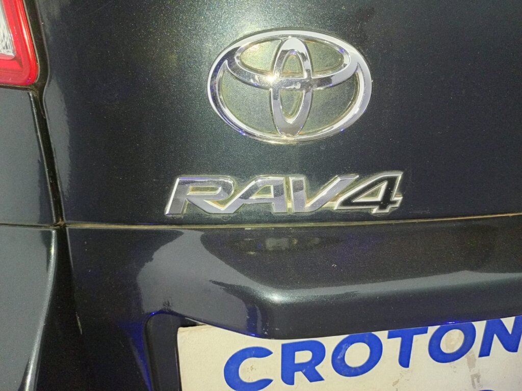 2011 Toyota Rav 4 (Sport)