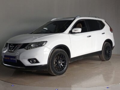 Image of 2015 Nissan Xtrail With Sunroof