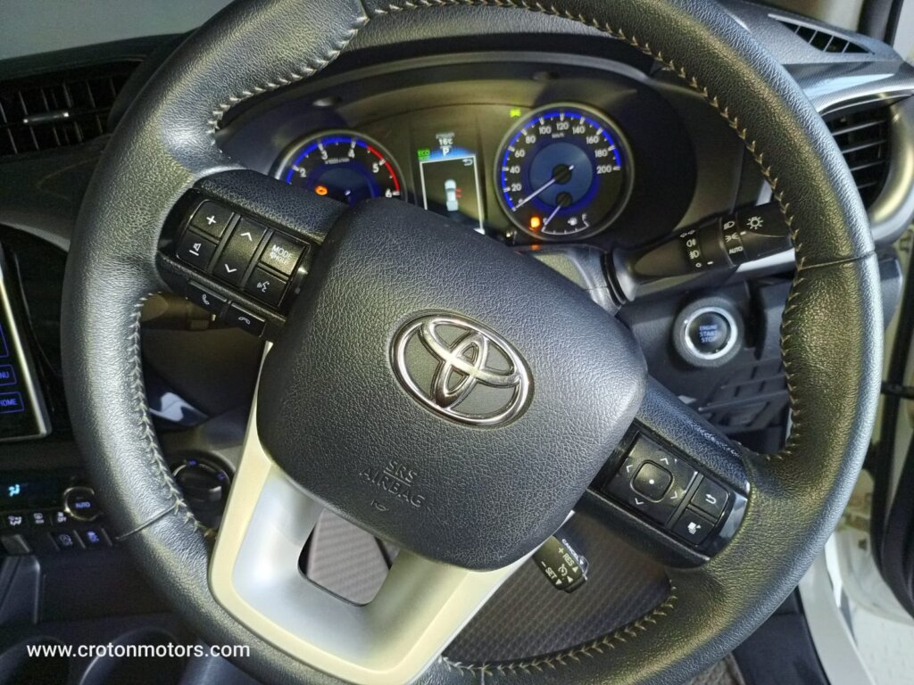 2016 Toyota Hilux REVO