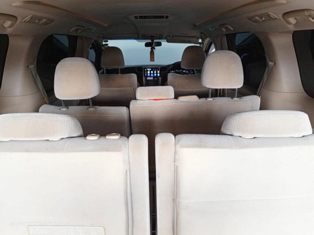 2013 Toyota Alphard With Automatic Door