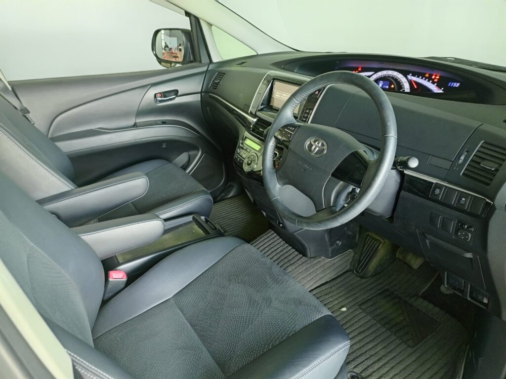 2017 Toyota Estima Aeras