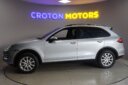 2014 Porsche Cayenne With Sunroof thumbnail