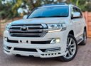 2017 Toyota Landcruiser V8 Offer! thumbnail
