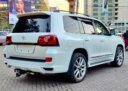 2017 Toyota Landcruiser V8 Offer! thumbnail