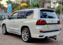 2017 Toyota Landcruiser V8 Offer! thumbnail