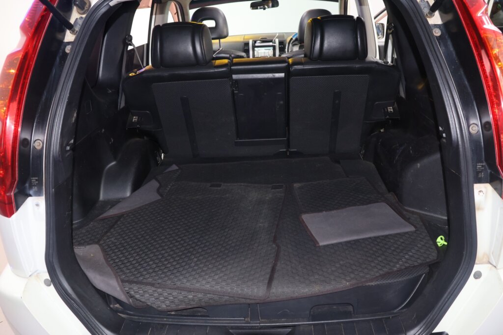 2010 Nissan Xtrail With Sunroof