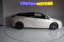 2016 Toyota Prius thumbnail