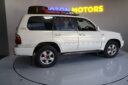 2001 Toyota Landcruiser 100’series thumbnail