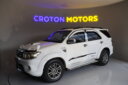 2010 Toyota Fortuner thumbnail