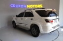 2010 Toyota Fortuner thumbnail