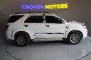 2010 Toyota Fortuner thumbnail