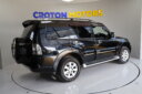 2015 Mitsubishi Pajero thumbnail
