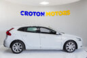 2017 Volvo V40 thumbnail
