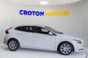 2017 Volvo V40 thumbnail