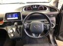 2018 Toyota Sienta thumbnail