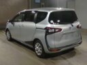 2018 Toyota Sienta thumbnail