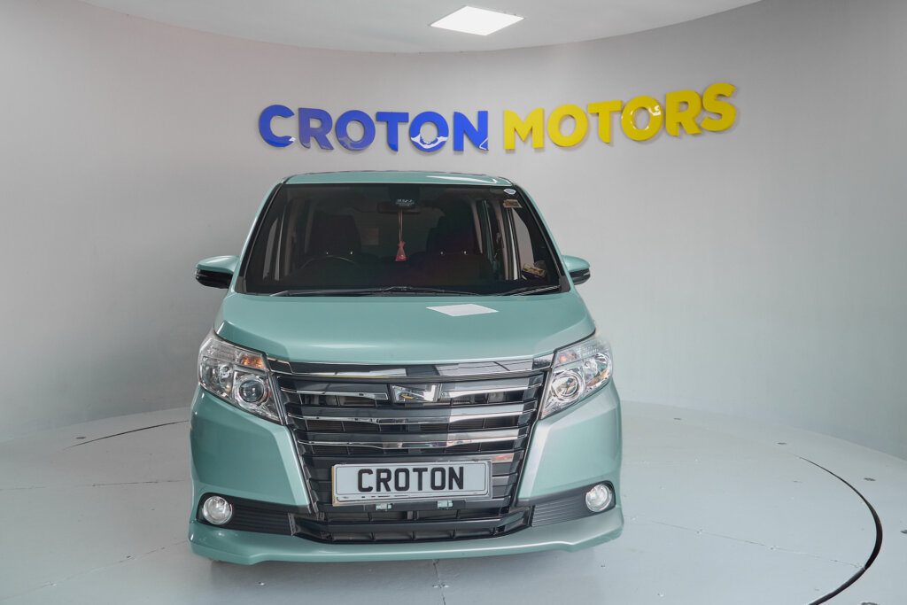 2016 Toyota Noah