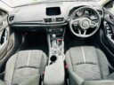 2018 Mazda Axela thumbnail
