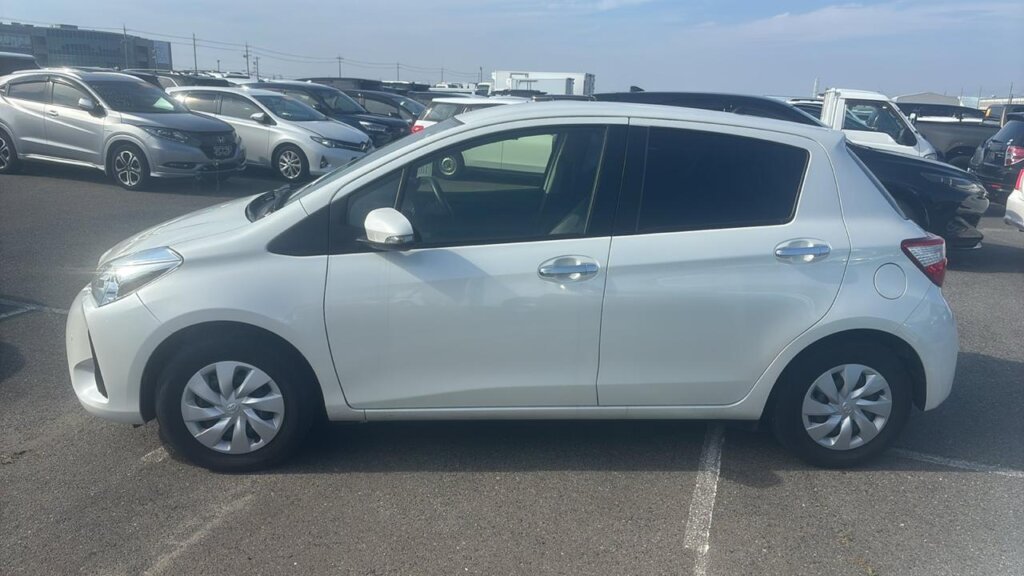 2018 Toyota Vitz