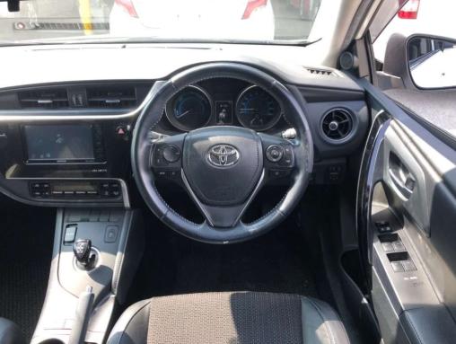 2018 Toyota Auris Hybrid