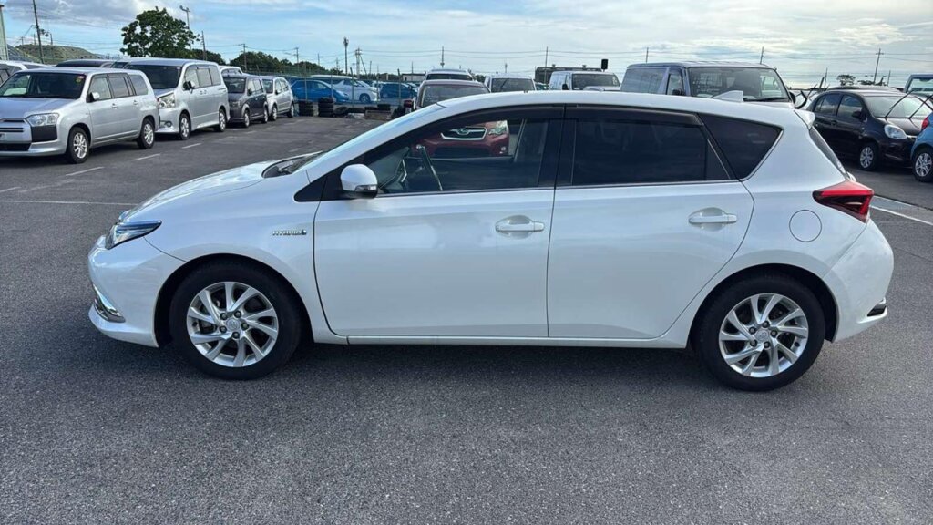 2018 Toyota Auris Hybrid