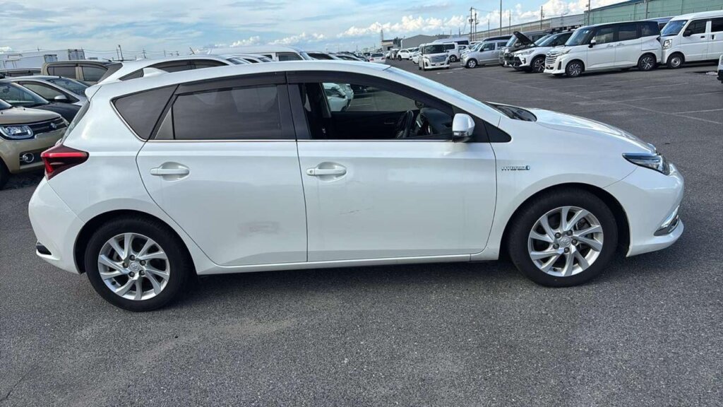 2018 Toyota Auris Hybrid