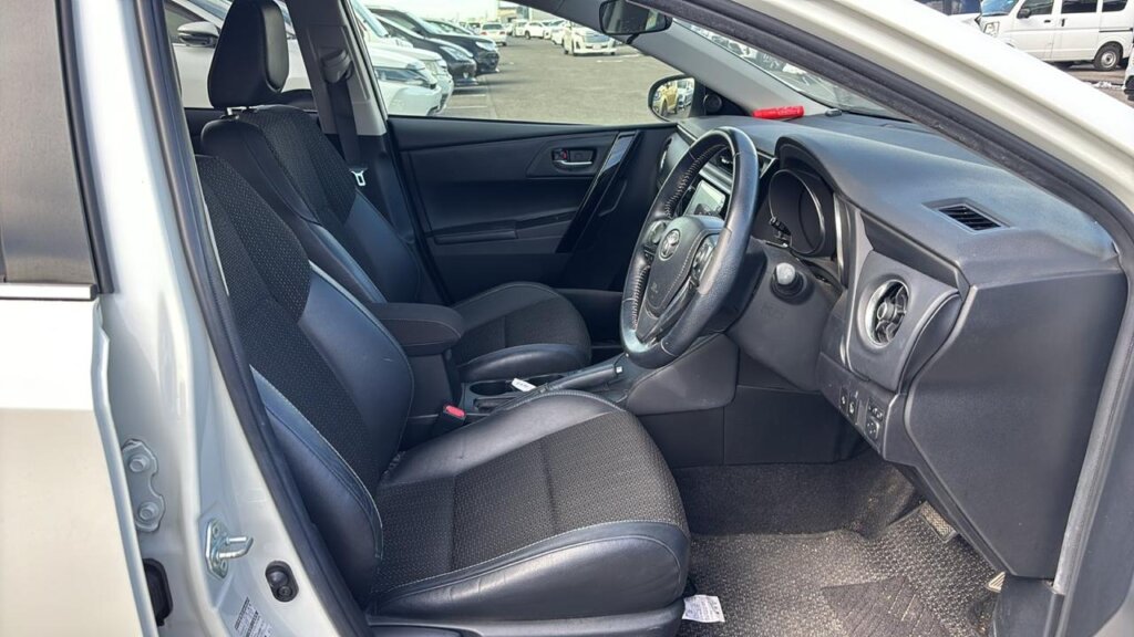 2018 Toyota Auris Hybrid