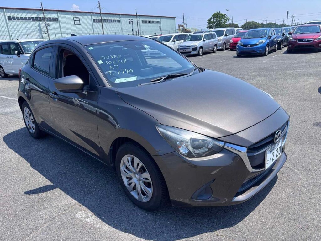2018 Mazda Demio
