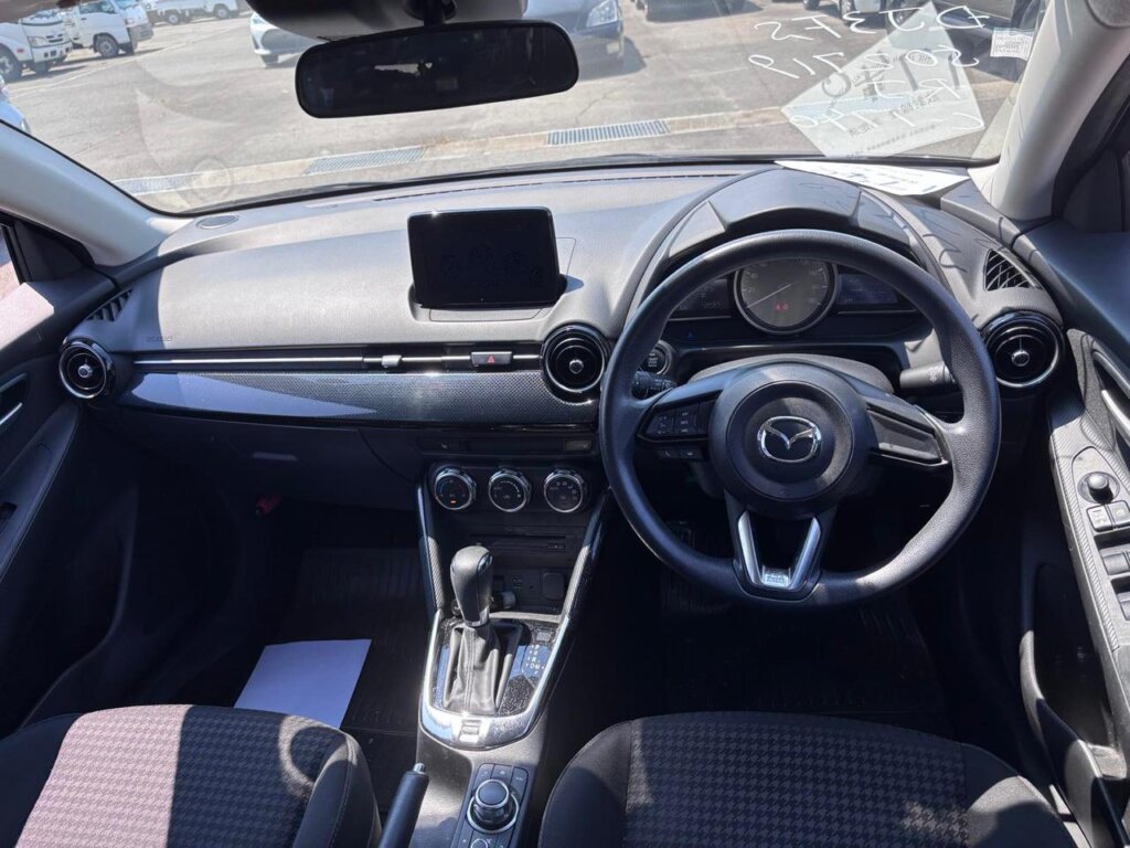 2018 Mazda Demio
