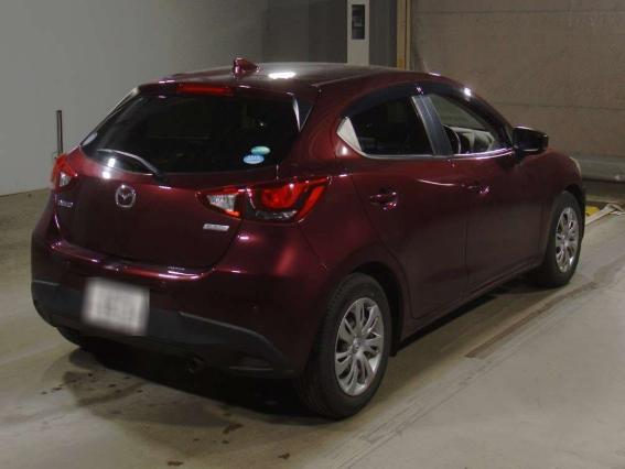 2018 Mazda Demio