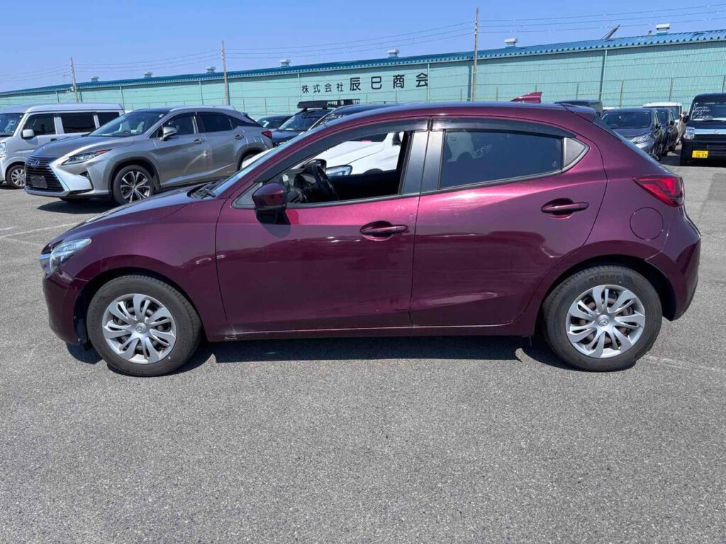 2018 Mazda Demio