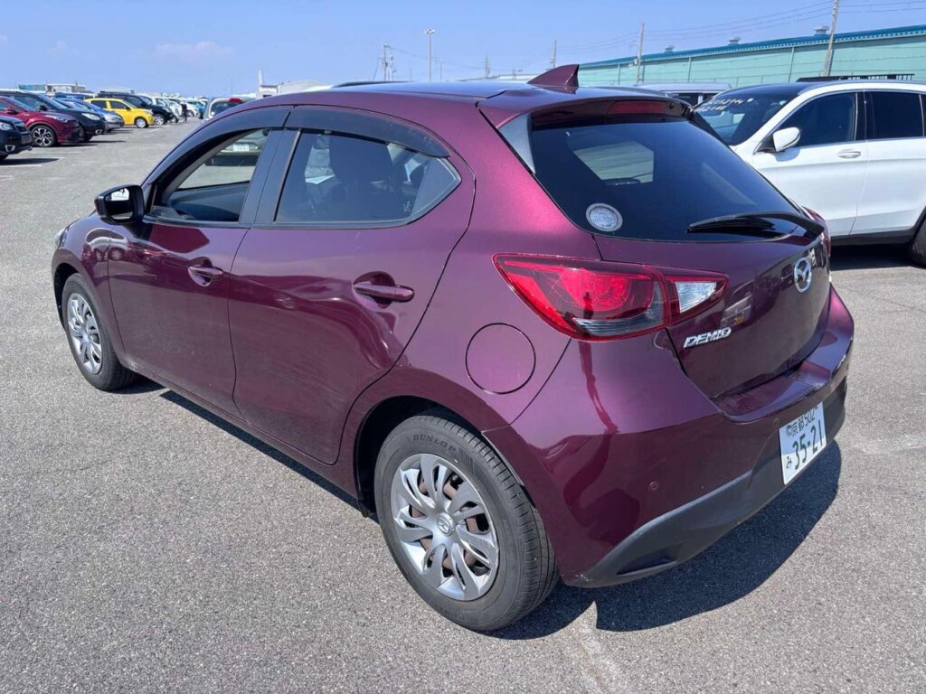 2018 Mazda Demio