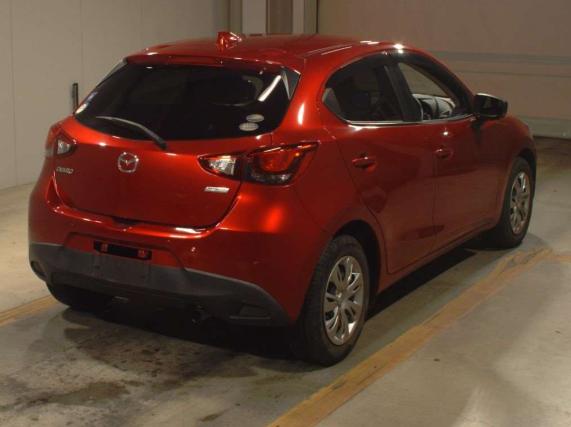 2018 Mazda Demio