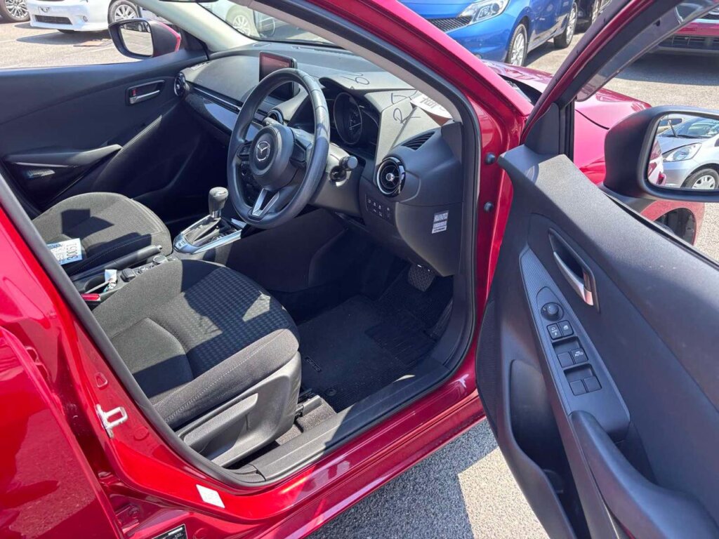 2018 Mazda Demio