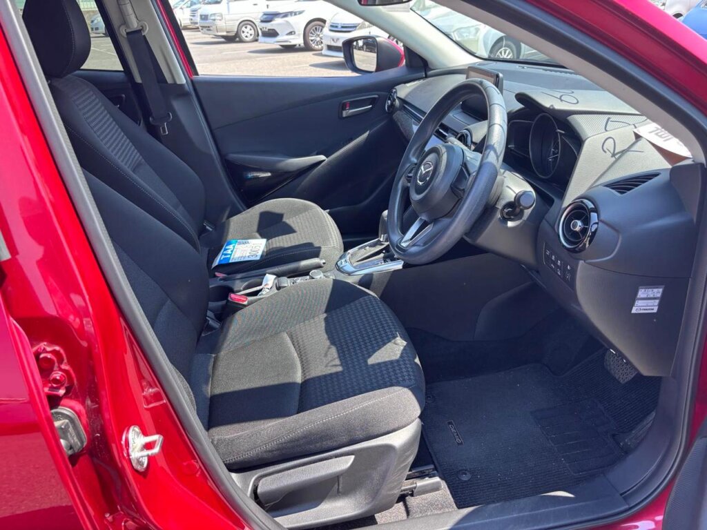 2018 Mazda Demio