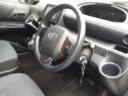 2018 Toyota Sienta thumbnail