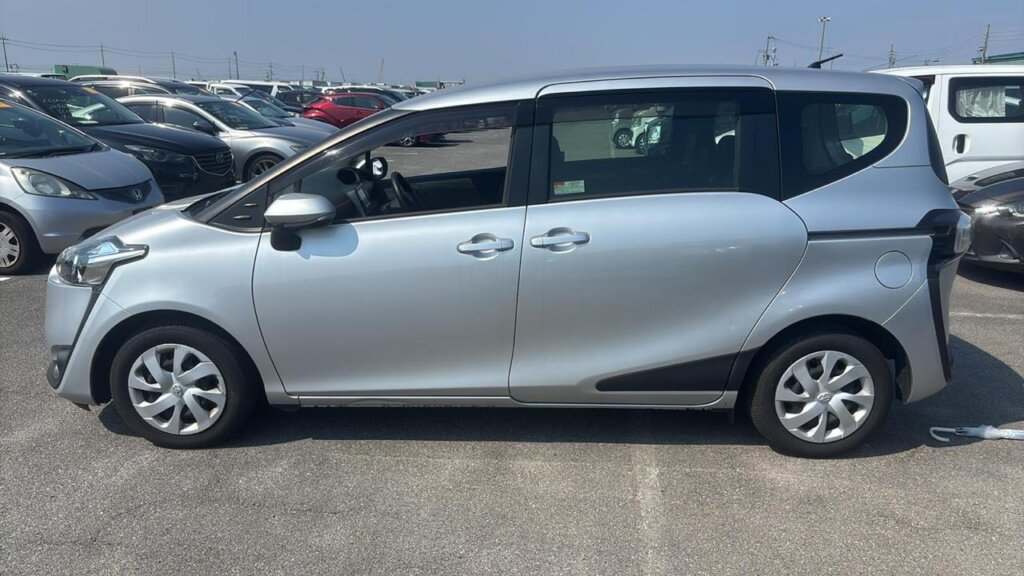 2018 Toyota Sienta