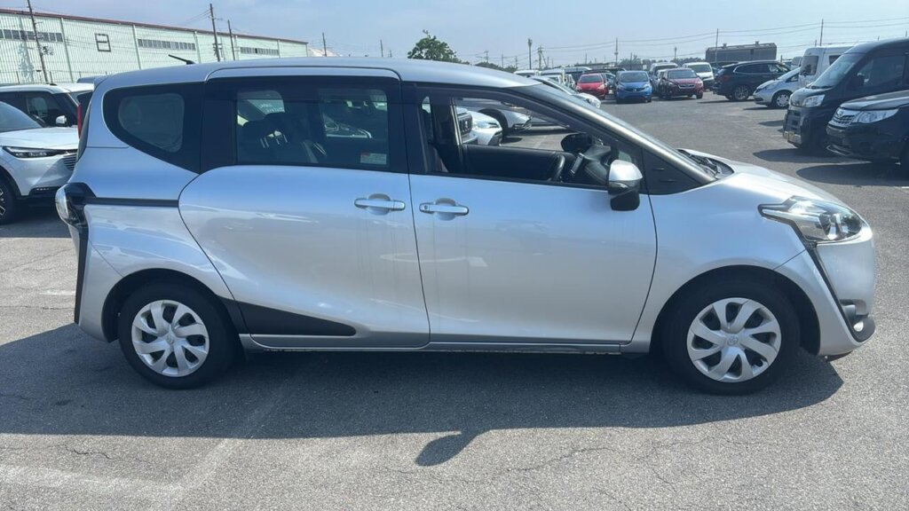 2018 Toyota Sienta